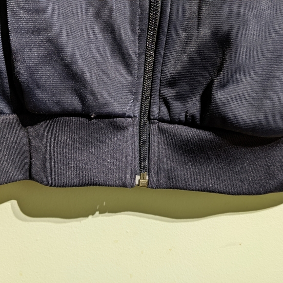 Vintage Adidas dark blue zip up track jacket. Men's medium. - Picture 7 of 14